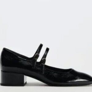 DOUBLE STRAP HEELED SHOES-BRAND NEW